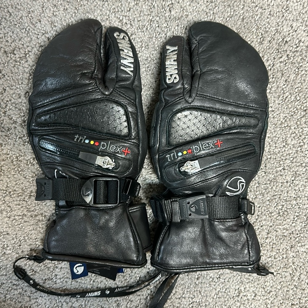 Swany Leather trigger mittens